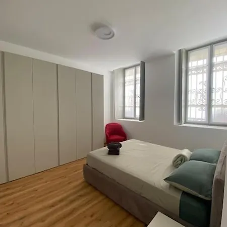 Apartman Bilocale Centro Storico Novara