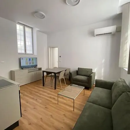 Apartment Bilocale Centro Storico Novara